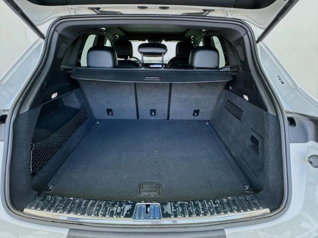 2024 Porsche Cayenne Base