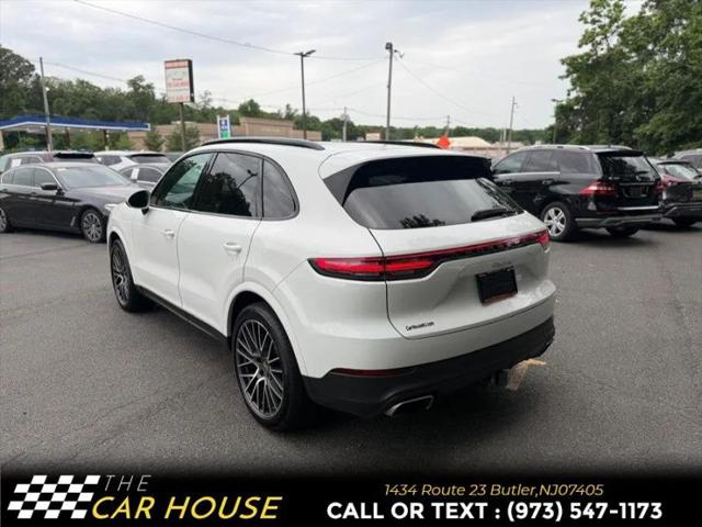 2021 Porsche Cayenne Base