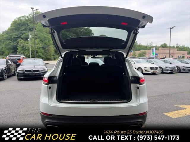 2021 Porsche Cayenne Base