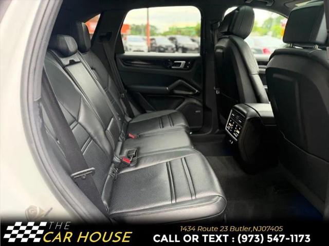 2021 Porsche Cayenne Base