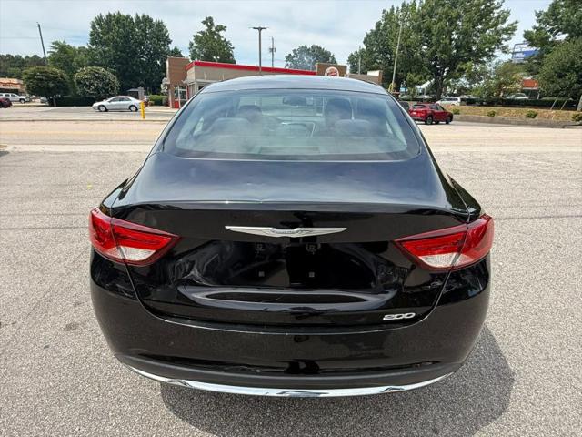 2016 Chrysler 200 Limited