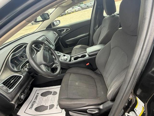 2016 Chrysler 200 Limited