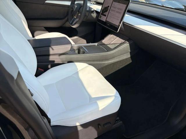 2024 Tesla Model Y Long Range Single Motor Rear-Wheel Drive