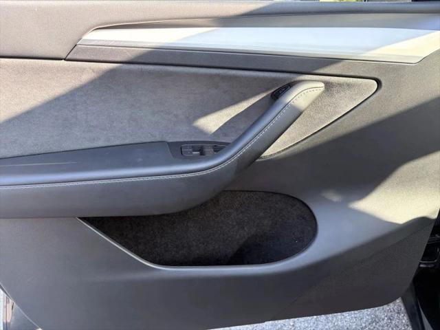 2024 Tesla Model Y Long Range Single Motor Rear-Wheel Drive
