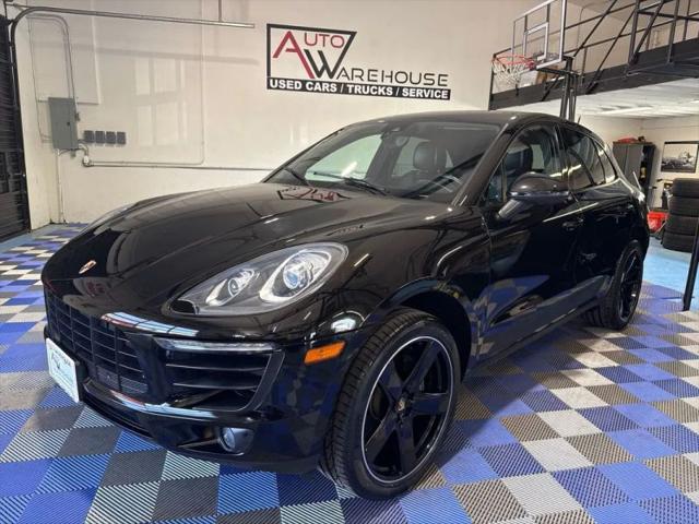 2018 Porsche Macan Base