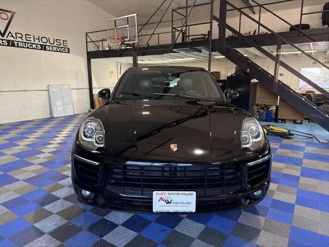 2018 Porsche Macan Base