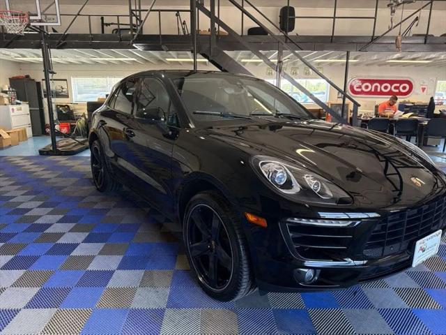 2018 Porsche Macan Base