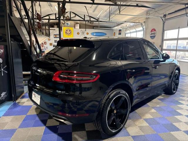 2018 Porsche Macan Base