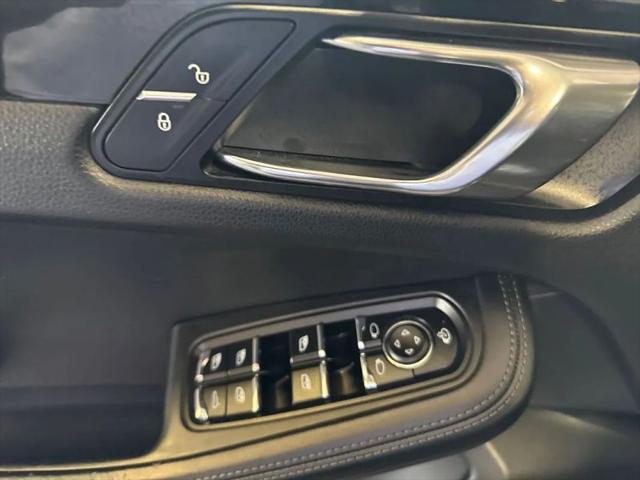 2018 Porsche Macan Base