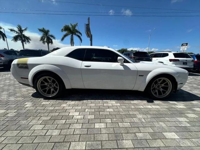 2023 Dodge Challenger R/T Scat Pack Widebody