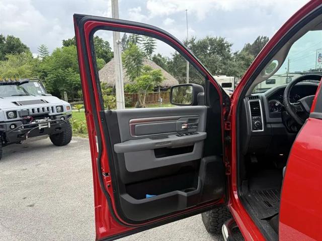2017 Ram 1500 Big Horn Crew Cab 4x4 6'4" Box
