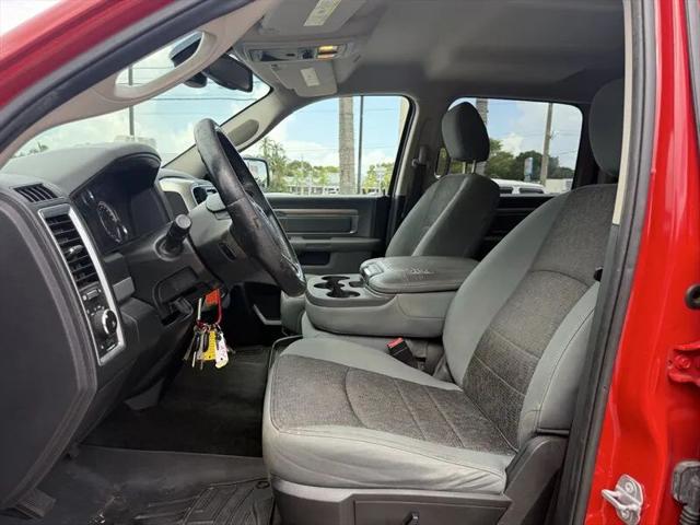 2017 Ram 1500 Big Horn Crew Cab 4x4 6'4" Box