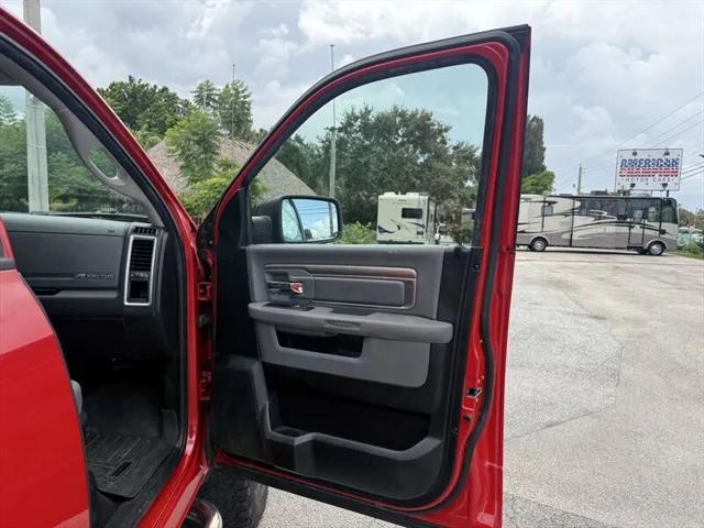 2017 Ram 1500 Big Horn Crew Cab 4x4 6'4" Box
