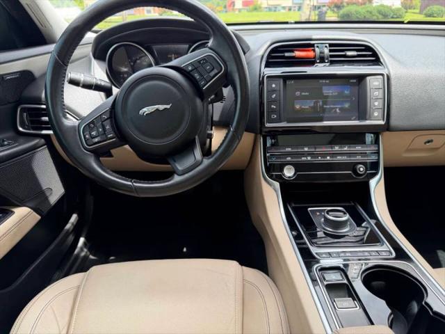 2017 Jaguar XE 35t Prestige