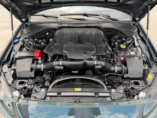 2017 Jaguar XE 35t Prestige