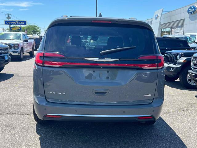 2021 Chrysler Pacifica Touring L AWD
