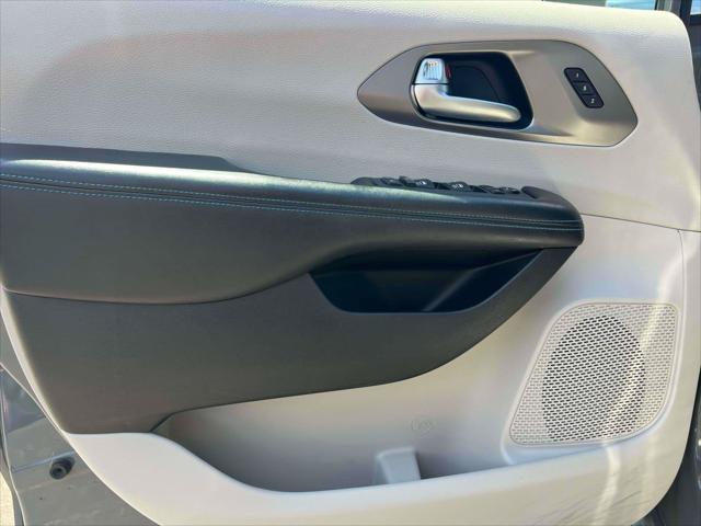 2021 Chrysler Pacifica Touring L AWD