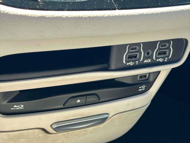 2021 Chrysler Pacifica Touring L AWD