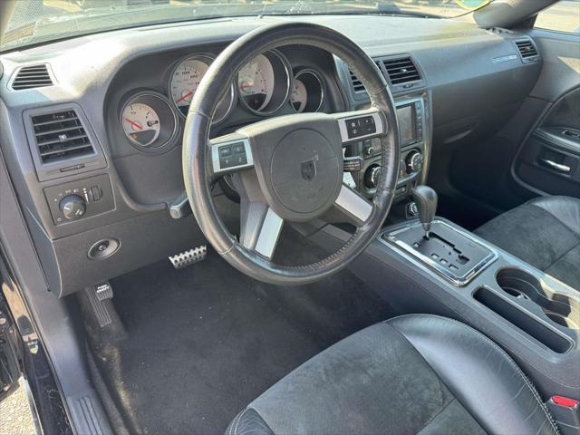 2008 Dodge Challenger SRT8