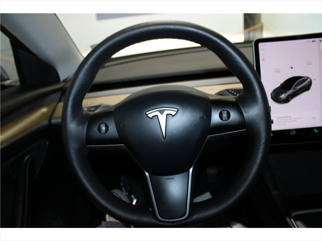 2021 Tesla Model 3 Standard Range Plus Rear-Wheel Drive