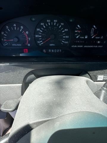 1996 Nissan Quest XE for sale in Wilsonville, OR