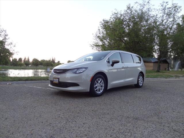 2017 Chrysler Pacifica Touring for sale in Turlock, CA