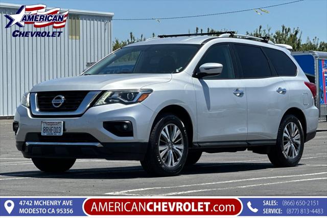 2019 Nissan Pathfinder SV
