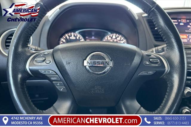 2019 Nissan Pathfinder SV