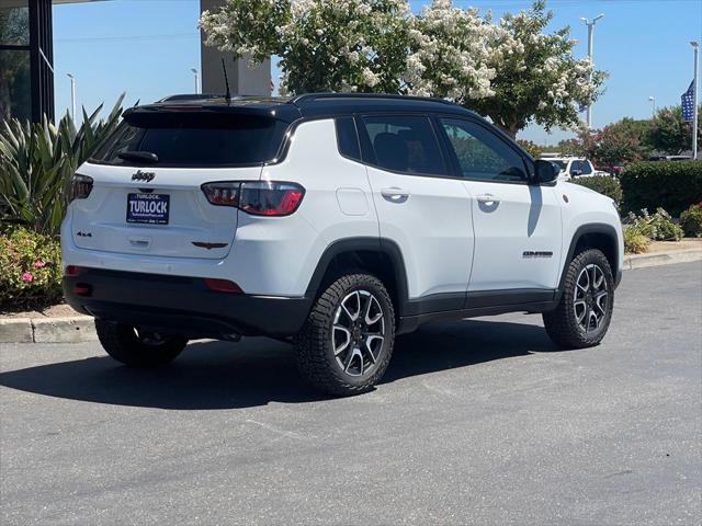 2026 Jeep Compass Trailhawk