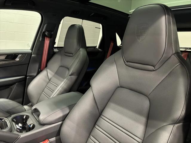 2026 Porsche Cayenne GTS