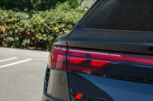 2026 Audi RS Q8 performance quattro tiptronic