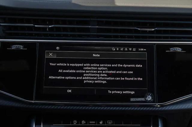 2026 Audi RS Q8 performance quattro tiptronic
