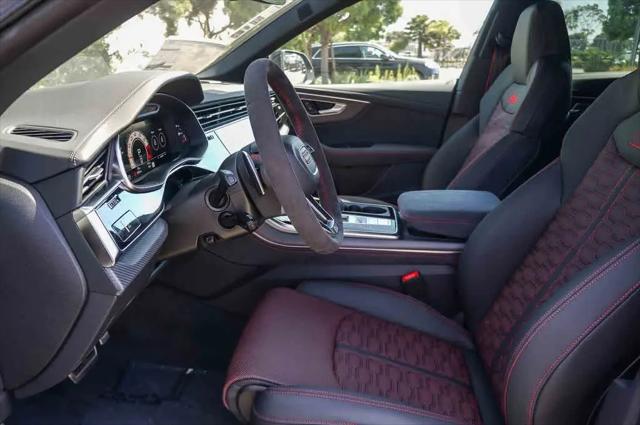 2026 Audi RS Q8 performance quattro tiptronic