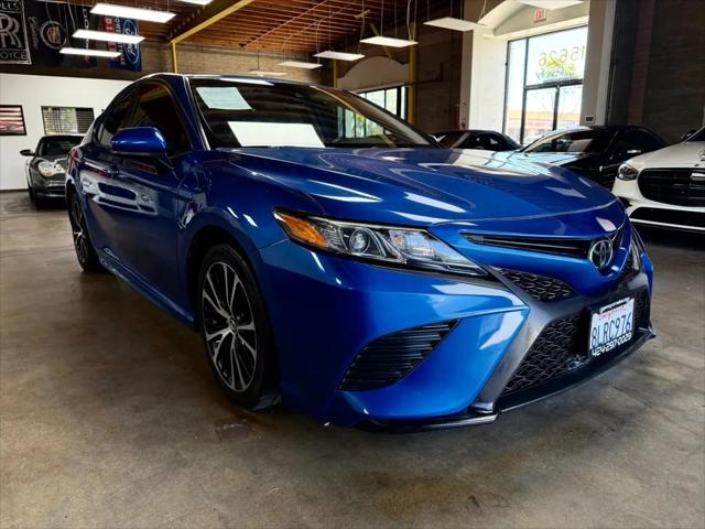 2019 Toyota Camry SE for sale in Lawndale, CA