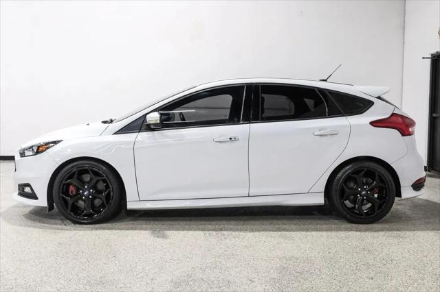 2017 Ford Focus ST