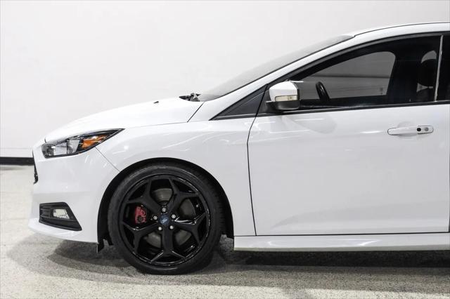 2017 Ford Focus ST