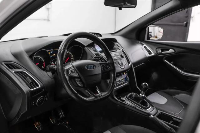 2017 Ford Focus ST