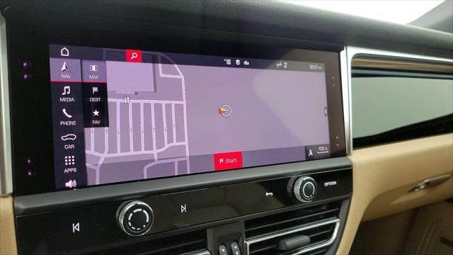 2023 Porsche Macan T