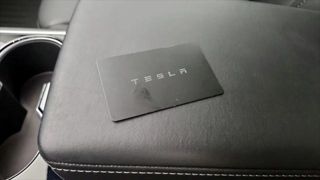 2020 Tesla Model 3 Standard Range Plus Rear-Wheel Drive