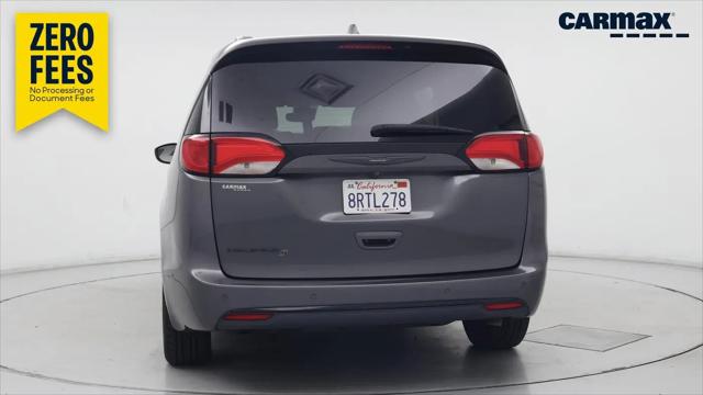 2020 Chrysler Pacifica Touring L