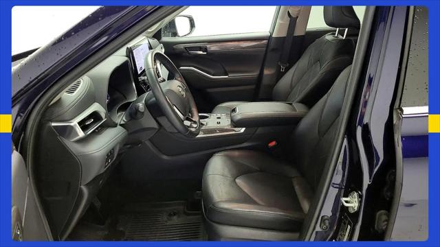 2023 Toyota Highlander Platinum