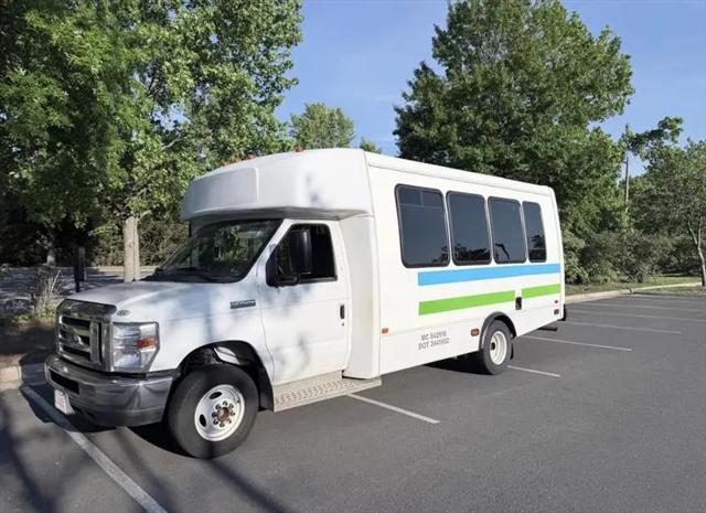 2019 Ford E-450 Cutaway E-450 for sale in Fredricksburg, VA