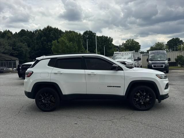 2026 Jeep Compass Latitude Altitude