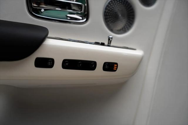2024 Rolls-Royce Phantom Standard