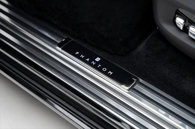 2024 Rolls-Royce Phantom Standard