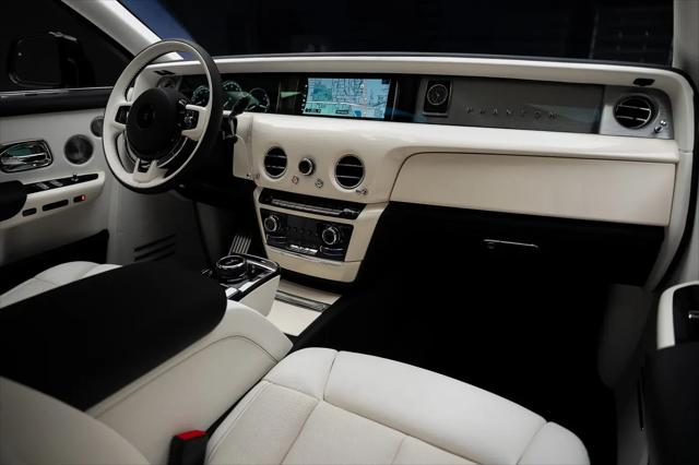 2024 Rolls-Royce Phantom Standard