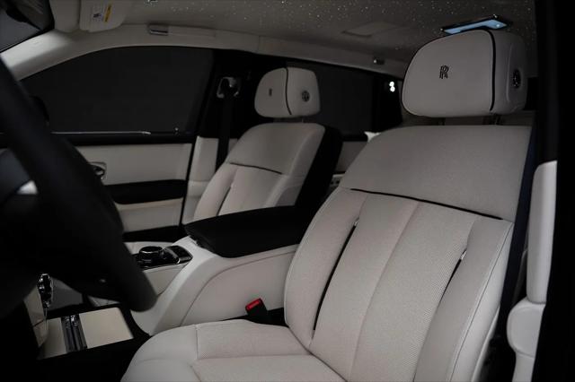 2024 Rolls-Royce Phantom Standard