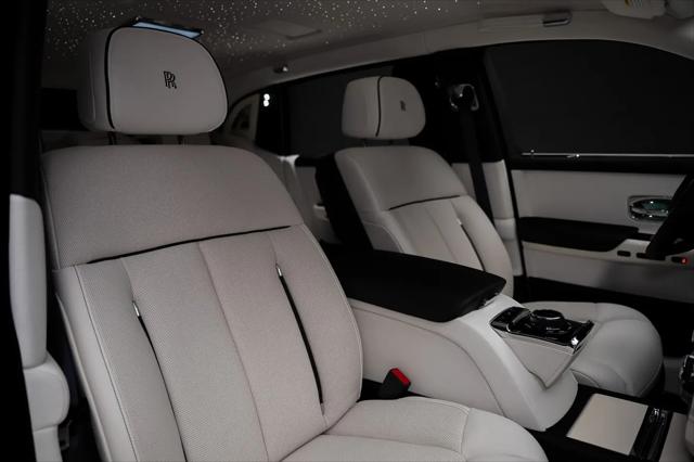 2024 Rolls-Royce Phantom Standard