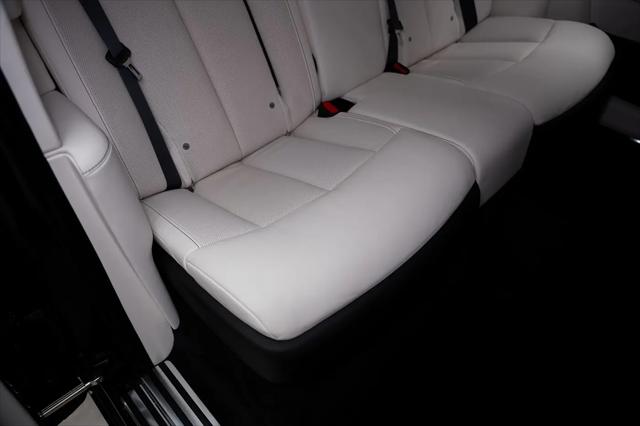 2024 Rolls-Royce Phantom Standard
