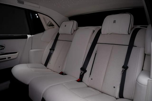 2024 Rolls-Royce Phantom Standard